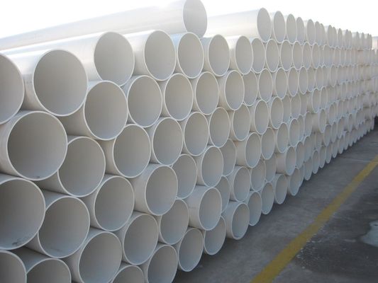 Chaîne de production en plastique de tuyau de l'eau composée de PVC de trois couches