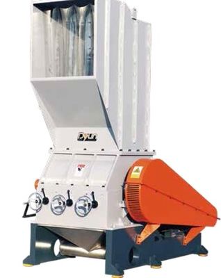 La bouteille à faible bruit de l'animal familier 1200kg/H ferraillent la machine en plastique de rebut de broyeur
