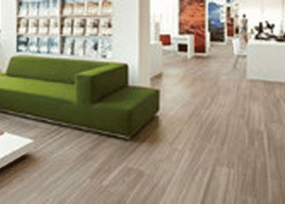 Plancher en plastique de pierre de JWELL SPC faisant des lignes d'extrusion de feuille de PVC de machine