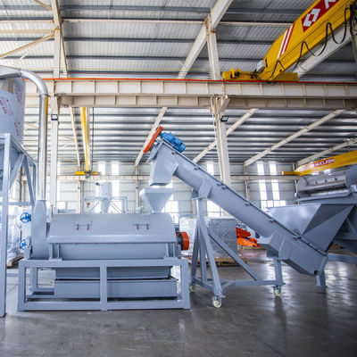 L'ANIMAL FAMILIER de la CE 2000kg/H de JWELL met écraser en bouteille la machine à laver avec la collection de soufflement