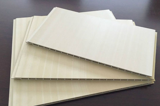 Ligne en plastique châssis d'extrusion de profil de panneau de mur de JWELL Wpc de fenêtre de PVC d'isolation thermique faisant la machine
